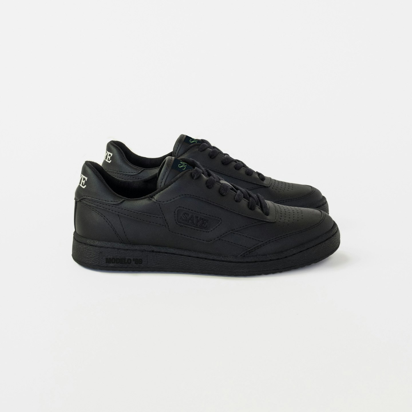 trendy black trainers